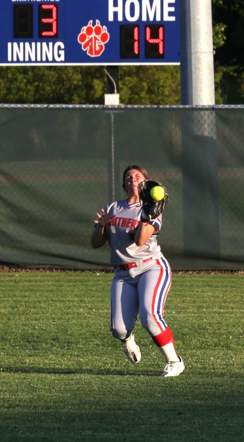 Lady Panther Seciley Wowicki closes the top of the third inning with a nice catch in right field.